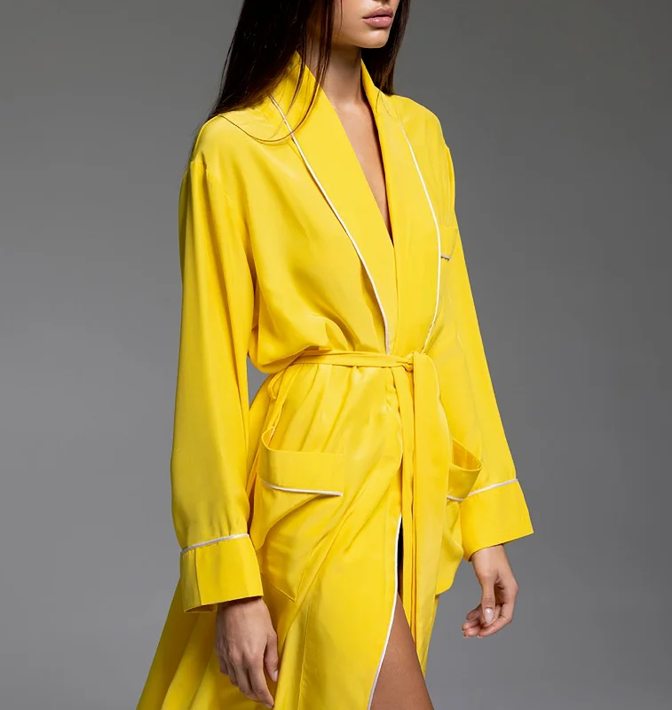 women's pajamas with a timeless appealTHE ROBE - Yellow with White Piping