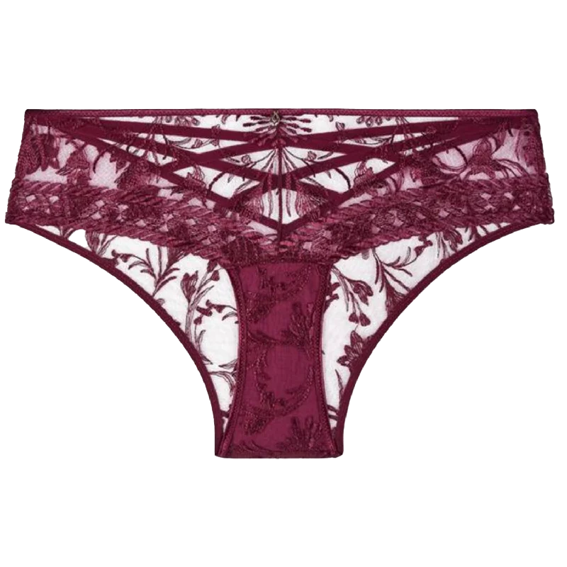 plus-size seamless panties with a full-coverage design and tummy controlMagnetic Spell Hipster