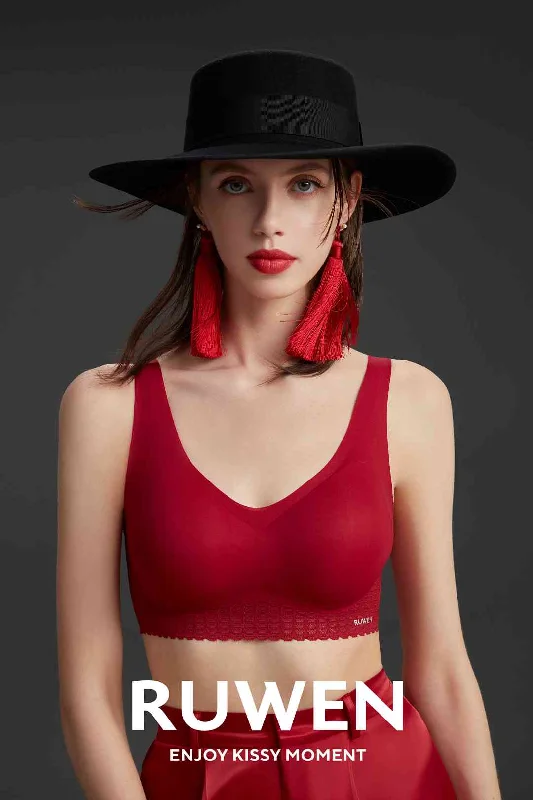 full-coverage bra for large bustsSpecial Co-branded Red