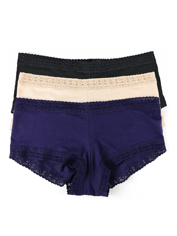 stretchable satin hipster panties with a lace trim for a luxurious feelDreamEase® Boyshort 3 Pack