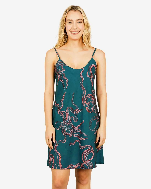 women's pajamas with a sophisticated, modern twistWomen's Chemise Nighty Slip dress - Octopus Pink