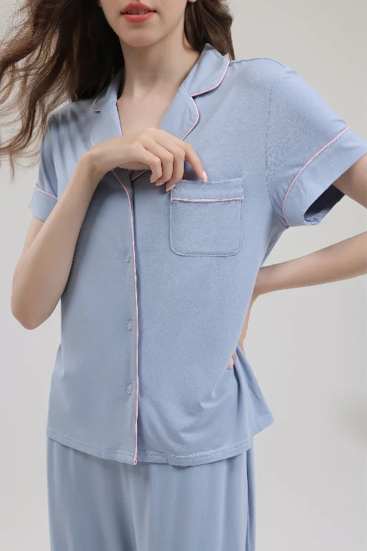 women's pajamas with a vintage lookSignature Cropped Pyjamas Shirt in Powder Blue