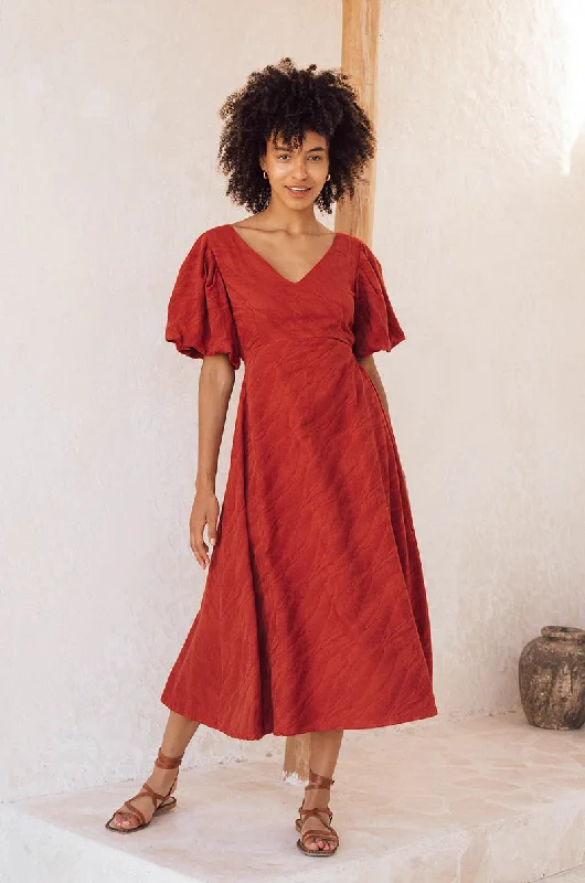 Women's Low Collar DressesDAYDREAM Midi Dress - warm red cotton blend