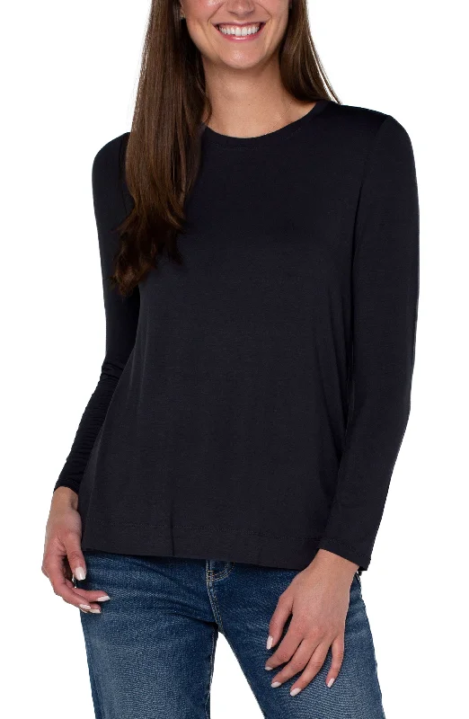 Women's Jodhpurs with Boat CollarLONG SLEEVE SCOOP NECK TEE