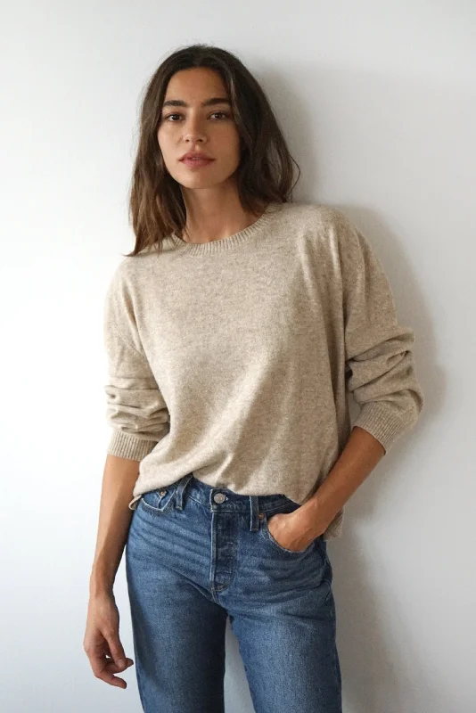 Women's Blouse with Keyhole CollarThe Cashmere Cove Crew Neck // Oatmeal