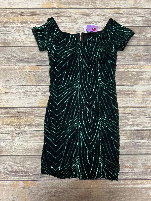 Women's Mandarin-Neck DressesBlack & Green Dress Casual Short Iris, Size M