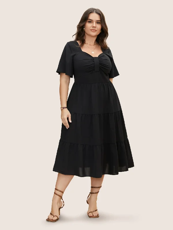 Women's Boat Collar DressesHeart Neckline Ruched Ruffle Layered Hem Dress