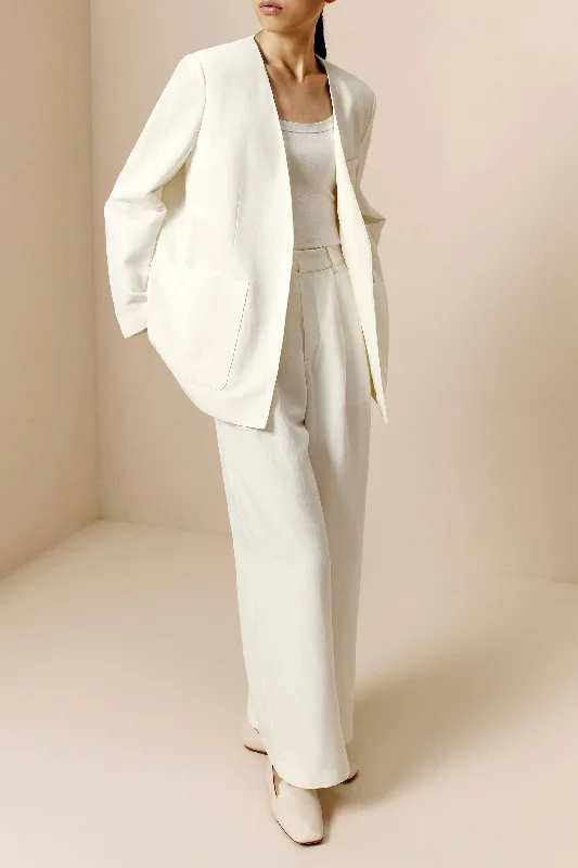 women's pajamas for a relaxing weekendCollarless Blazer